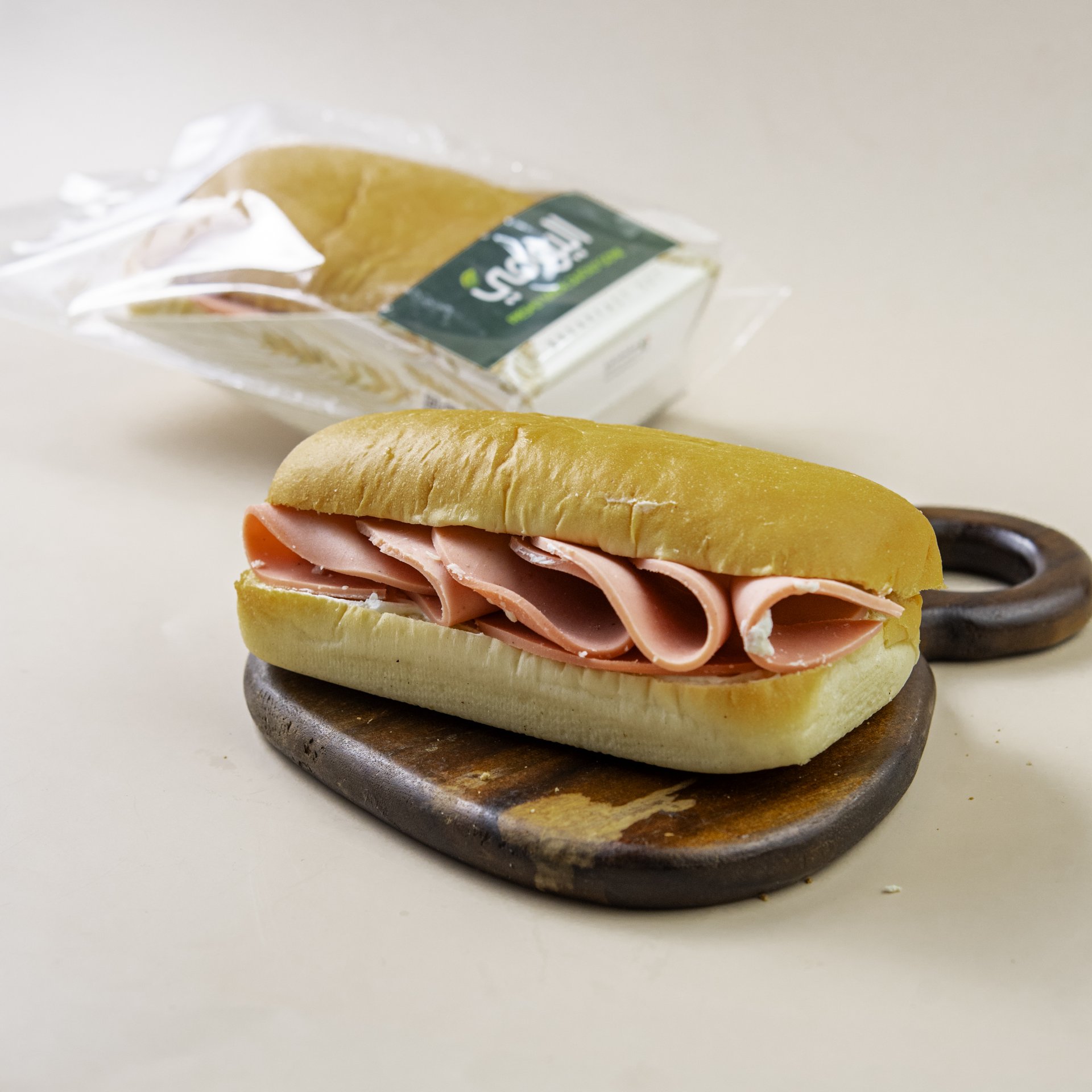 سنيورة ولبنة